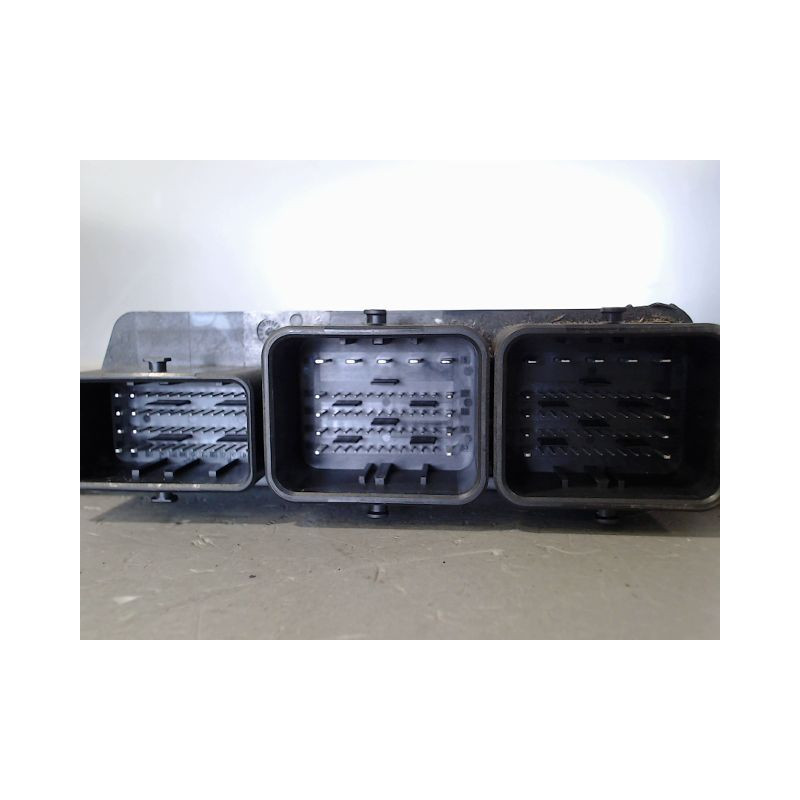 CALCULATEUR MOTEUR PEUGEOT 308