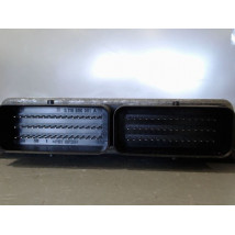 CALCULATEUR MOTEUR RENAULT CLIO