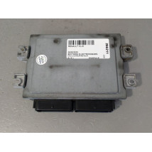 CALCULATEUR MOTEUR RENAULT CLIO