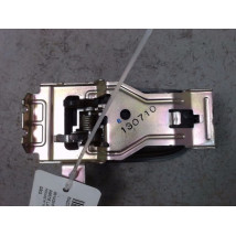 POIGNEE INTERIEURE PORTE AVANT DROIT MAZDA BT-50