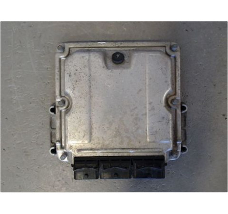 CALCULATEUR MOTEUR
