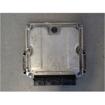 CALCULATEUR MOTEUR RENAULT MASTER