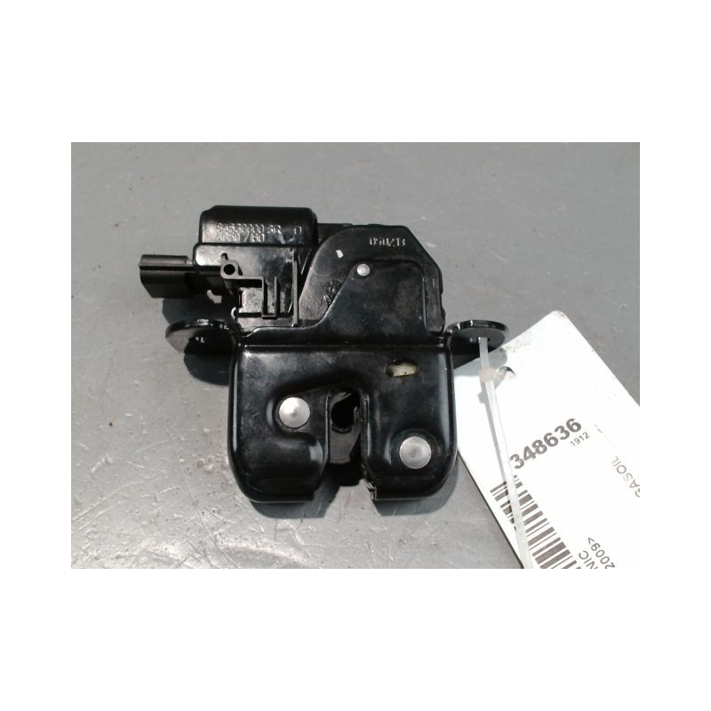 SERRURE HAYON  RENAULT SCENIC III 2009-