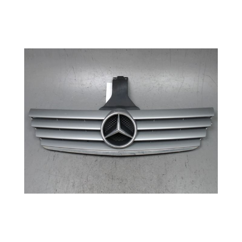 CALANDRE MERCEDES CLASSE C COUPE SPORT