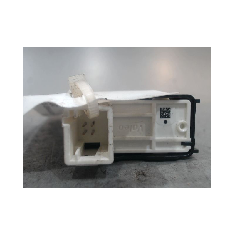 COMMANDE LEVE-GLACE PORTE AVD CITROEN C3