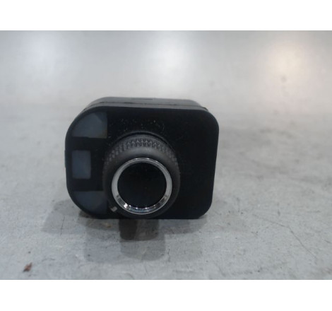 COMMANDE RETROVISSEUR EXT ELECTRIQUE