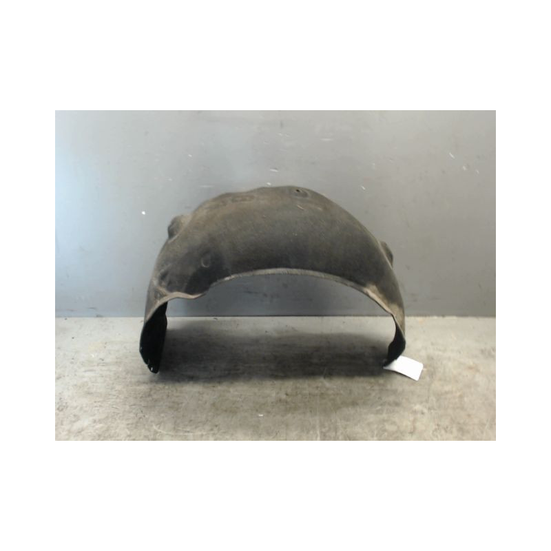 PARE-BOUE ARRIERE DROIT B.M.W. SERIE 1