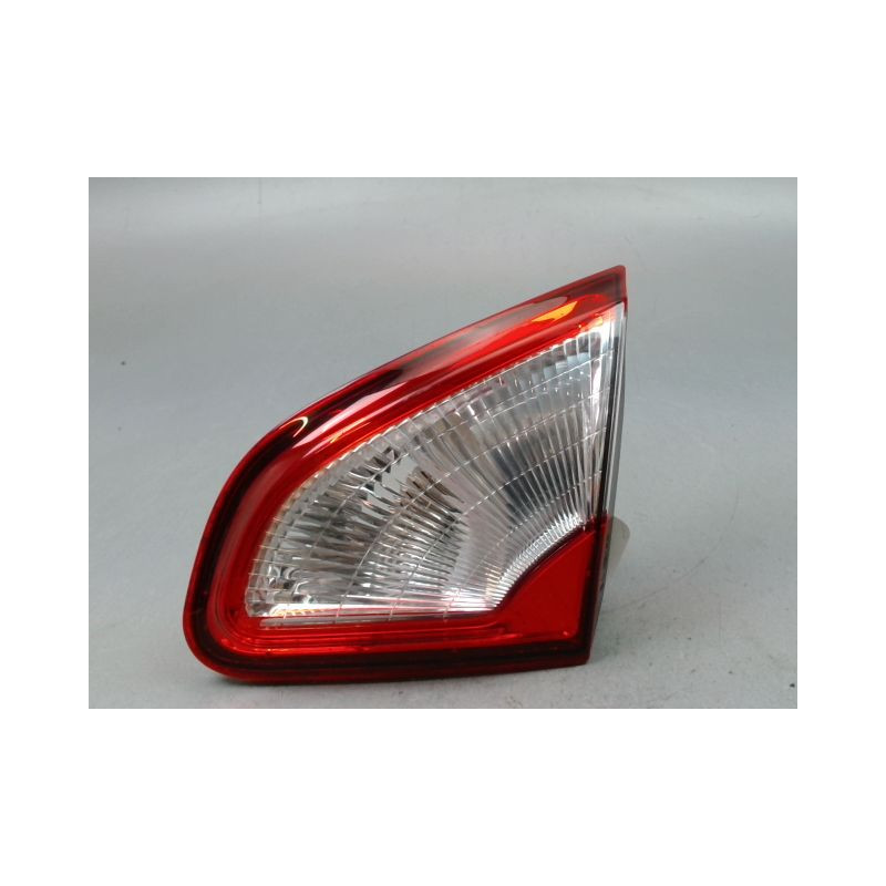 FEU ARRIERE INTERIEUR DROIT NISSAN QASHQAI +2 I Phase 2 LONG 2010-2014