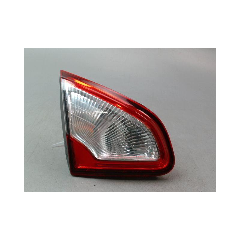 FEU ARRIERE INTERIEUR GAUCHE NISSAN QASHQAI +2 I Phase 2 LONG 2010-2014