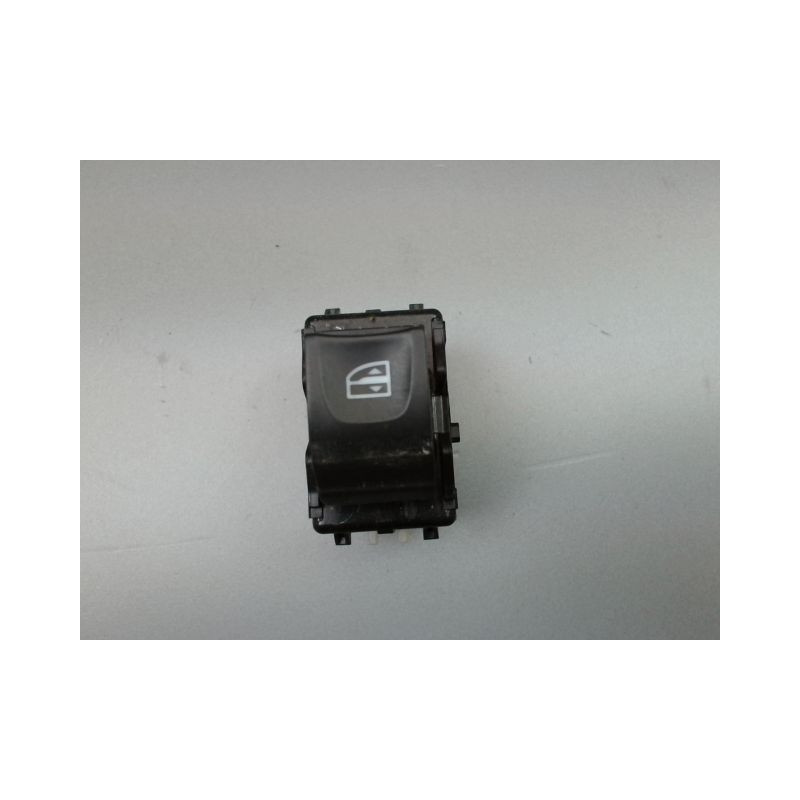 COMMANDE LEVE-GLACE PORTE AVD DACIA SANDERO 2008-