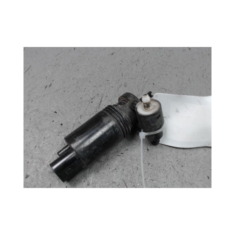 POMPE LAVE-GLACE AVANT MERCEDES CLASSE A