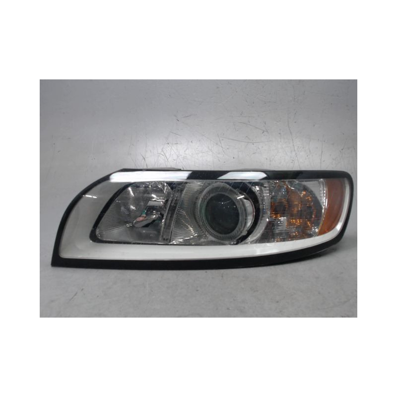 PHARE GAUCHE VOLVO V50