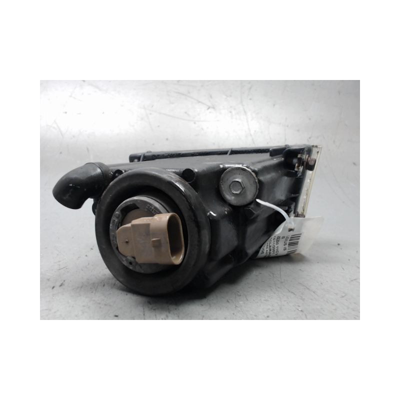 PHARE ANTIBROUILLARD AVANT GAUCHE LEXUS IS
