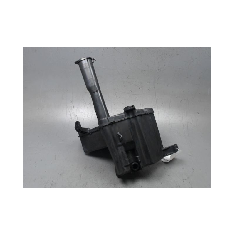 RESERVOIR LAVE-GLACE AVANT LEXUS IS