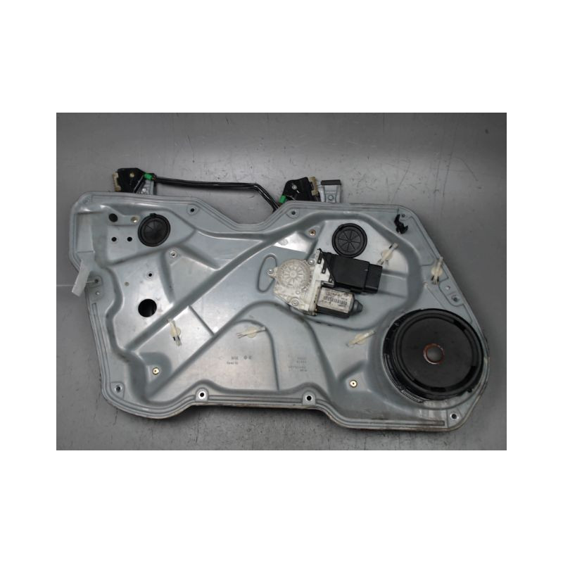 MECANISME+MOTEUR LEVE-GLACE AVANT GAUCHE SEAT TOLEDO 99-