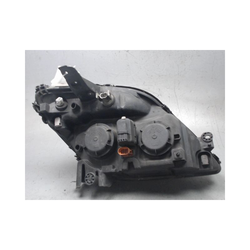 PHARE GAUCHE RENAULT MEGANE