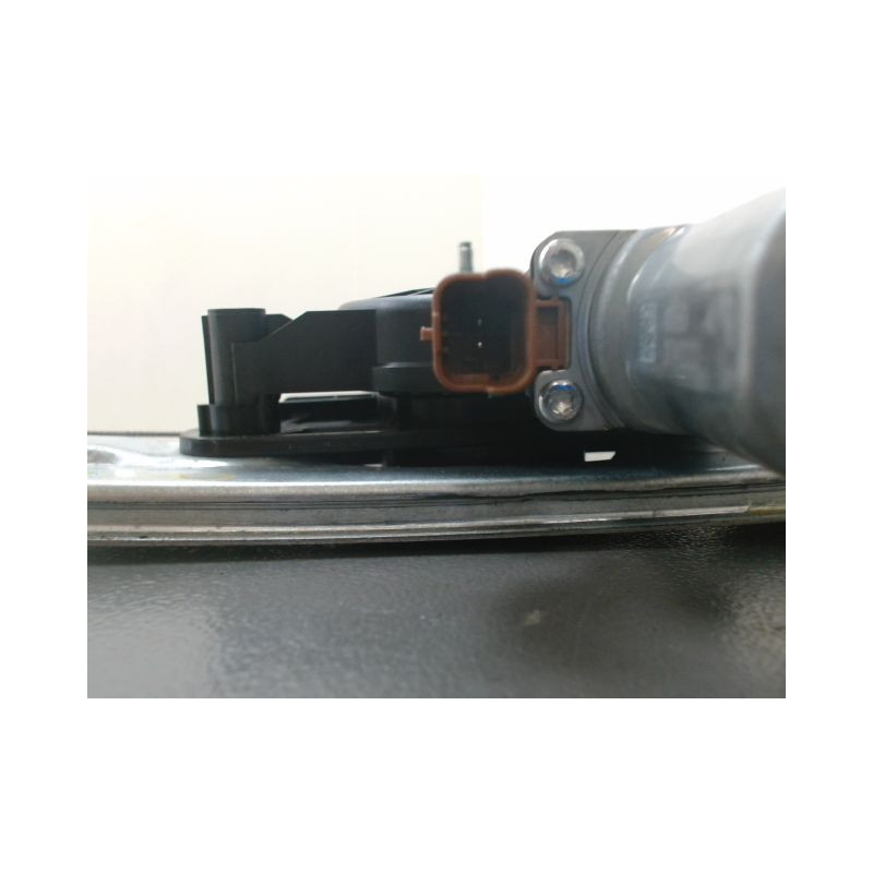 MECANISME+MOTEUR LEVE-GLACE AVANT DROIT DACIA SANDERO 2008-