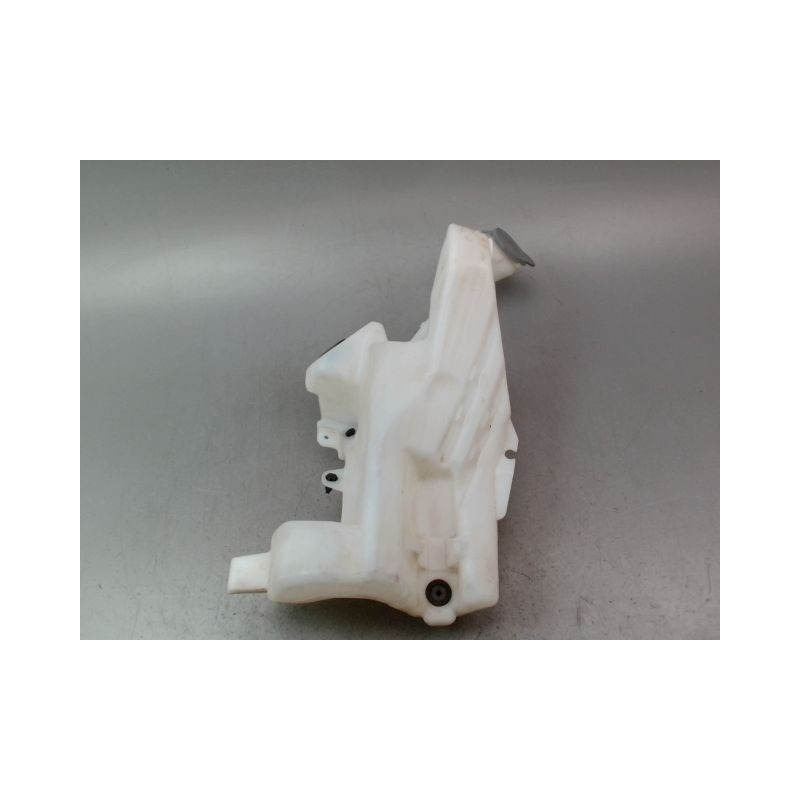 RESERVOIR LAVE-GLACE AVANT NISSAN QASHQAI BREAK II Phase 1 2014-...