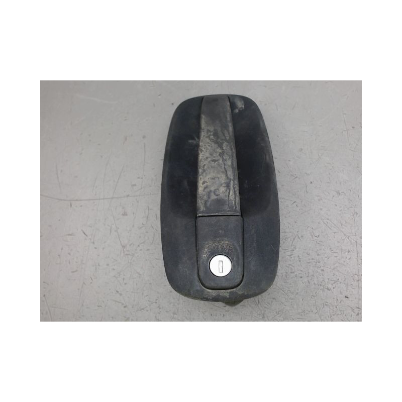 POIGNEE EXTERIEURE PORTE AVANT GAUCHE RENAULT TRAFIC
