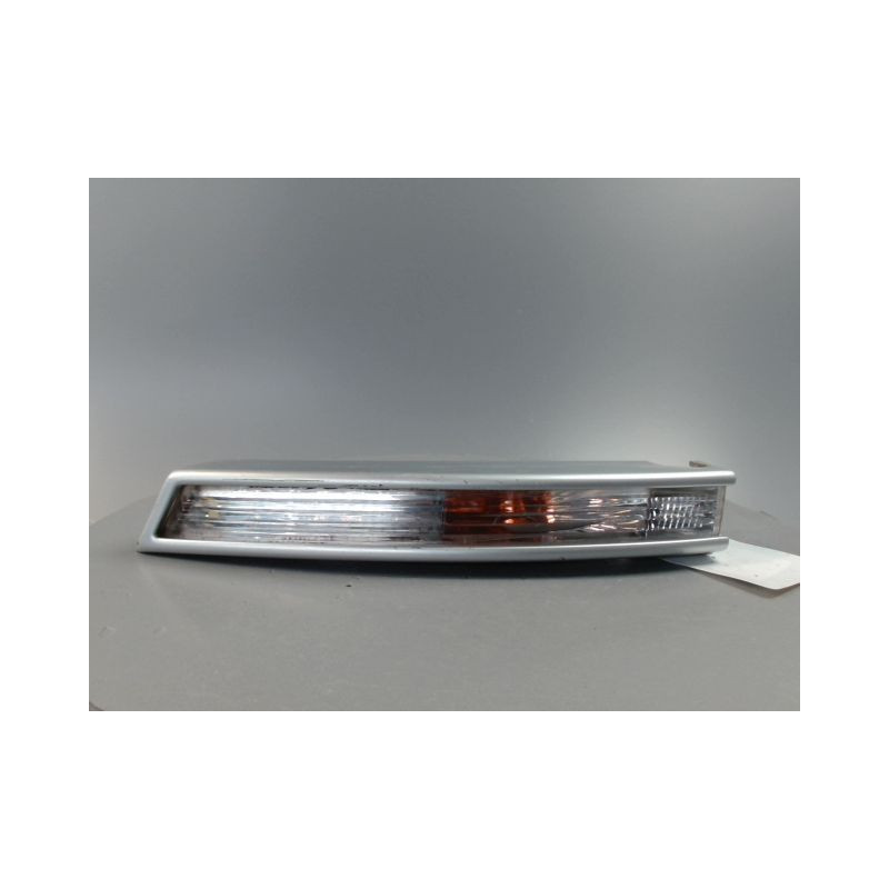 CLIGNOTANT GAUCHE VOLKSWAGEN PASSAT SW 2005-