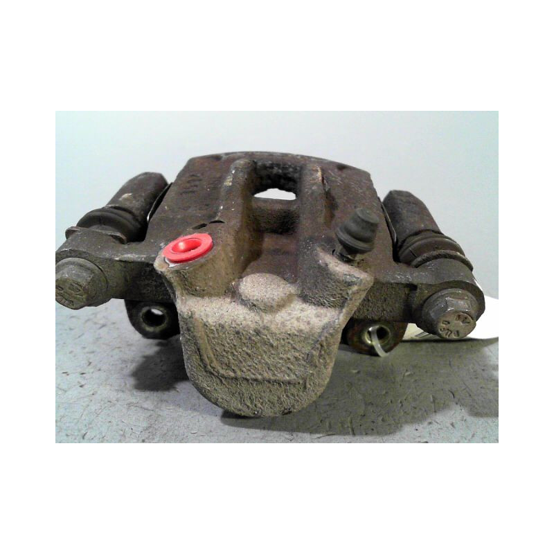ETRIER DE FREIN ARRIERE DROIT TOYOTA COROLLA 2004-