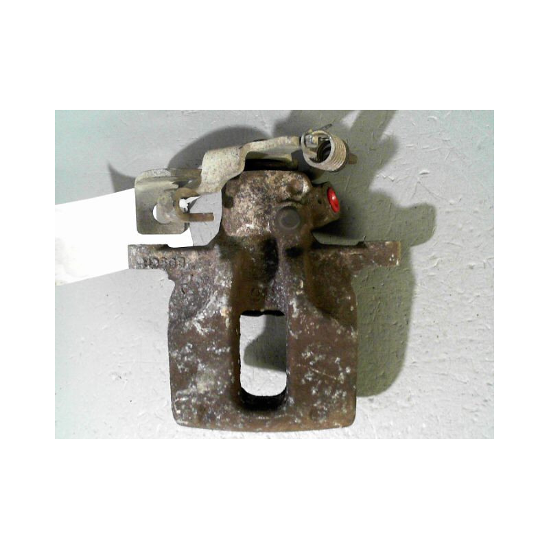 ETRIER DE FREIN ARRIERE DROIT TOYOTA AURIS 2007-