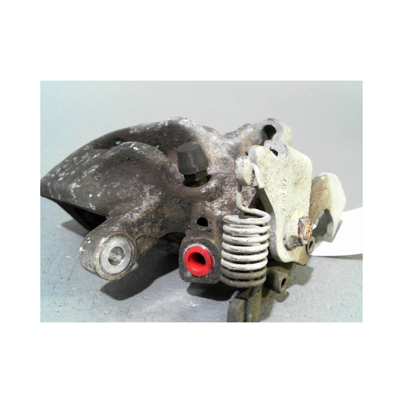 ETRIER DE FREIN ARRIERE DROIT TOYOTA AURIS 2007-