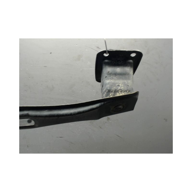 RENFORT PARE-CHOC ARRIERE  B.M.W. X5
