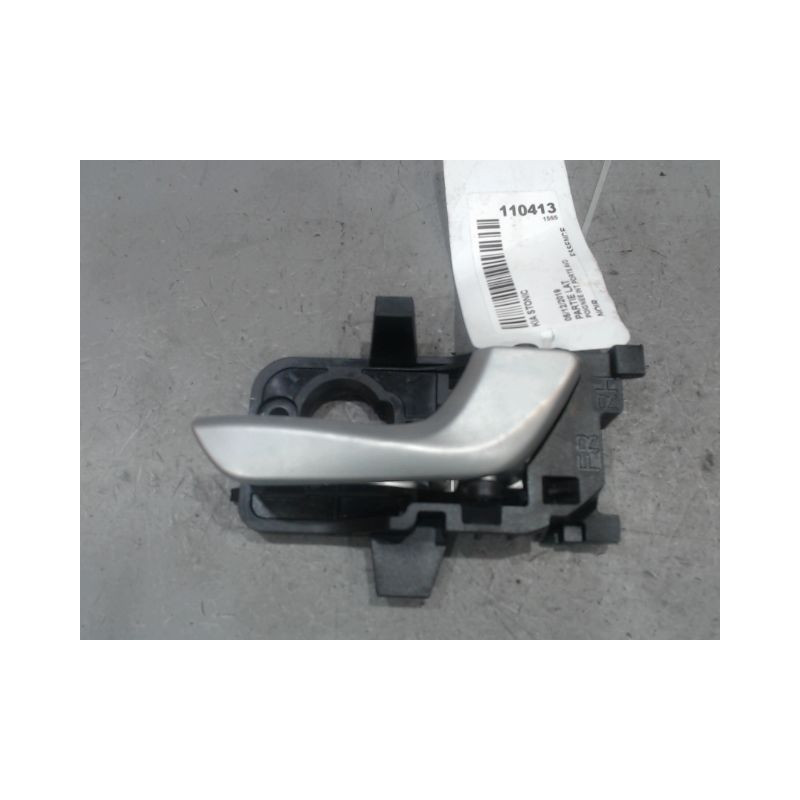 POIGNEE INTERIEURE PORTE AVANT DROIT KIA STONIC