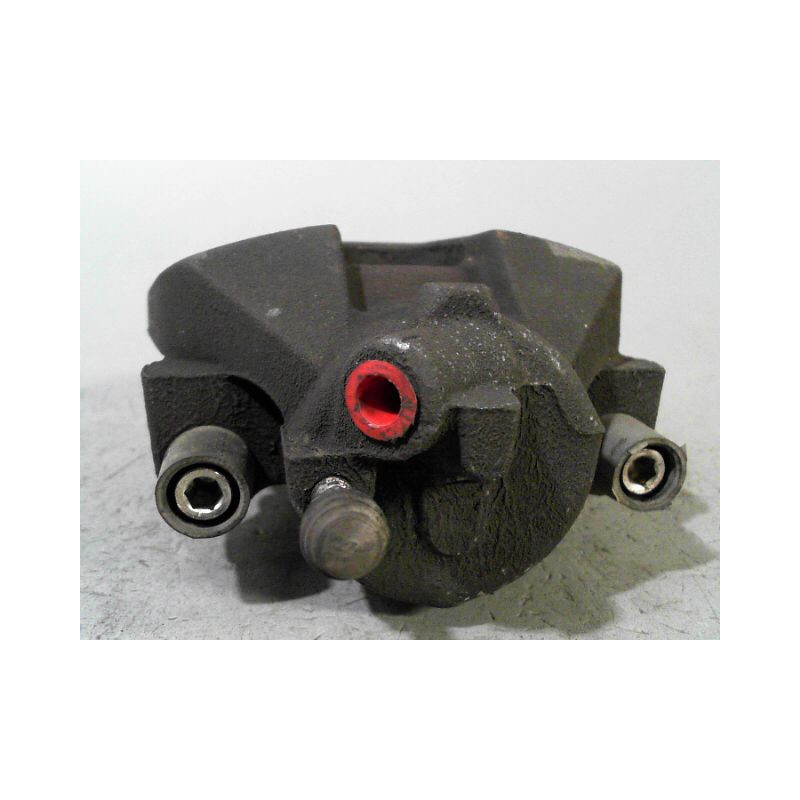 ETRIER DE FREIN AVANT GAUCHE VOLVO V40 2000-