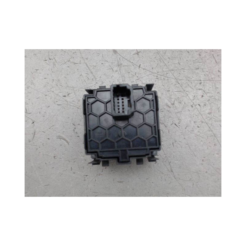 COMMANDE RÉGLAGE HAUTEUR DE PHARE RENAULT CLIO