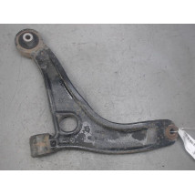 TRIANGLE INFERIEUR AVANT DROIT RENAULT MASTER