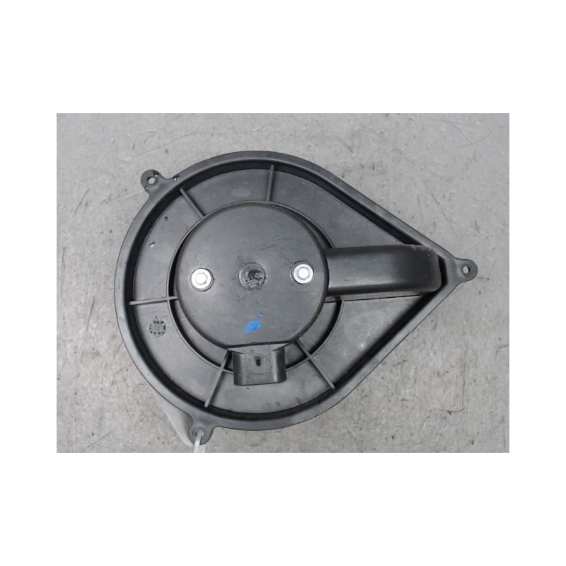 MOTEUR VENTILATEUR CHAUFFAGE PEUGEOT BOXER 330C TOLE 2002-