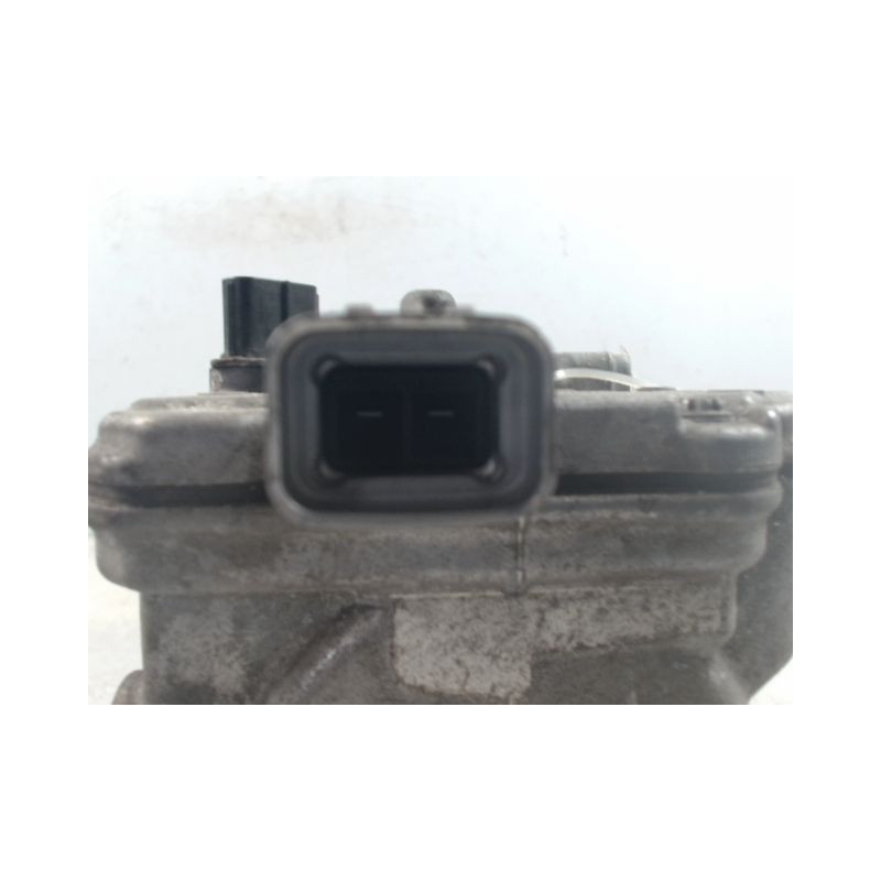 COMPRESSEUR AIR CONDITIONNE TOYOTA AURIS 2010-