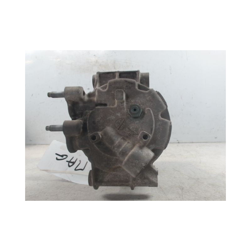 COMPRESSEUR AIR CONDITIONNE FORD FIESTA