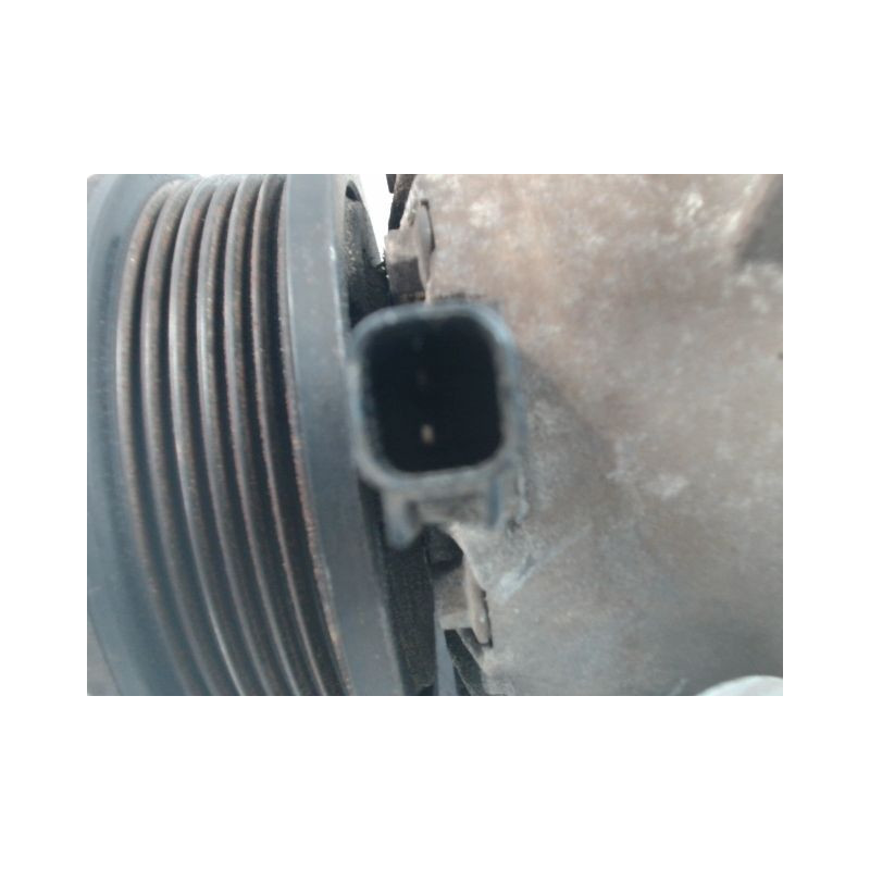 COMPRESSEUR AIR CONDITIONNE FORD FIESTA