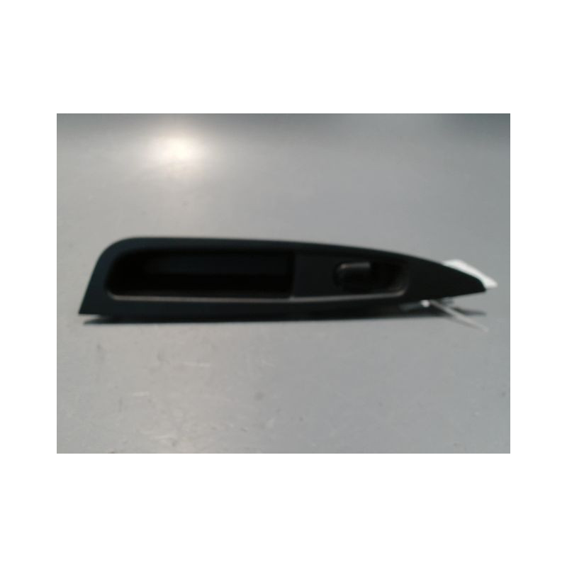 COMMANDE LEVE-GLACE PORTE ARD NISSAN QHASQAI 2007-