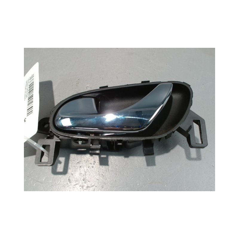 POIGNEE INTERIEURE PORTE ARRIERE GAUCHE NISSAN QHASQAI 2007-