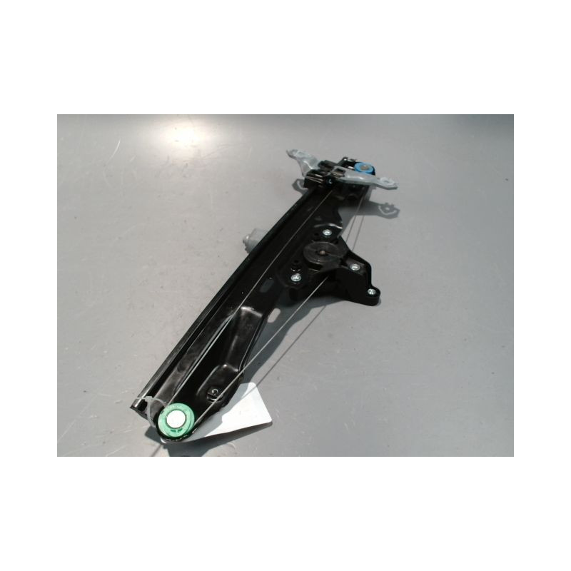 MECANISME+MOTEUR LEVE-GLACE AVANT DROIT NISSAN QHASQAI 2007-