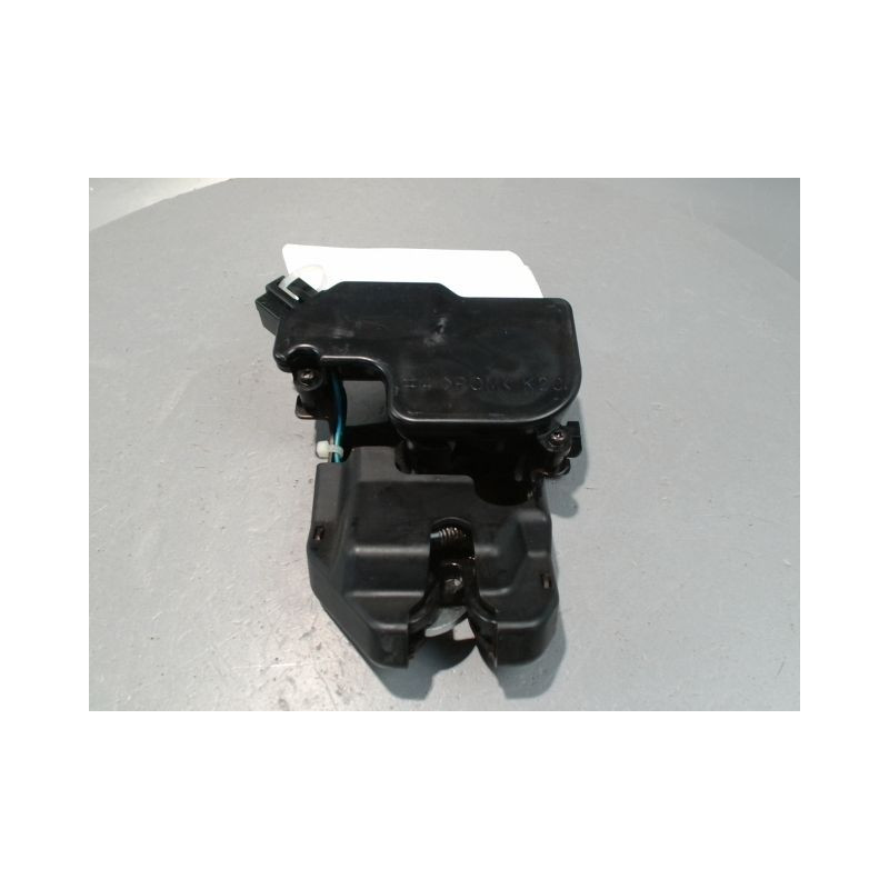 SERRURE COFFRE ARRIERE HONDA ACCORD 2003-