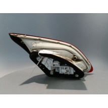 FEU ARRIERE INTERIEUR DROIT OPEL ASTRA 2004-