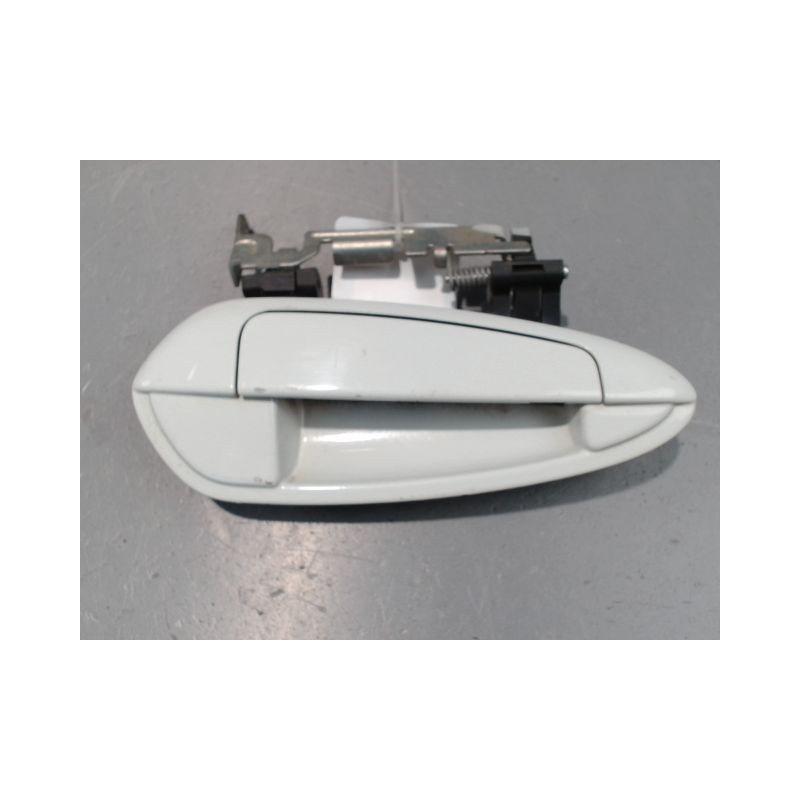 POIGNEE EXTERIEURE PORTE AVANT DROIT FIAT GRANDE PUNTO 2005-