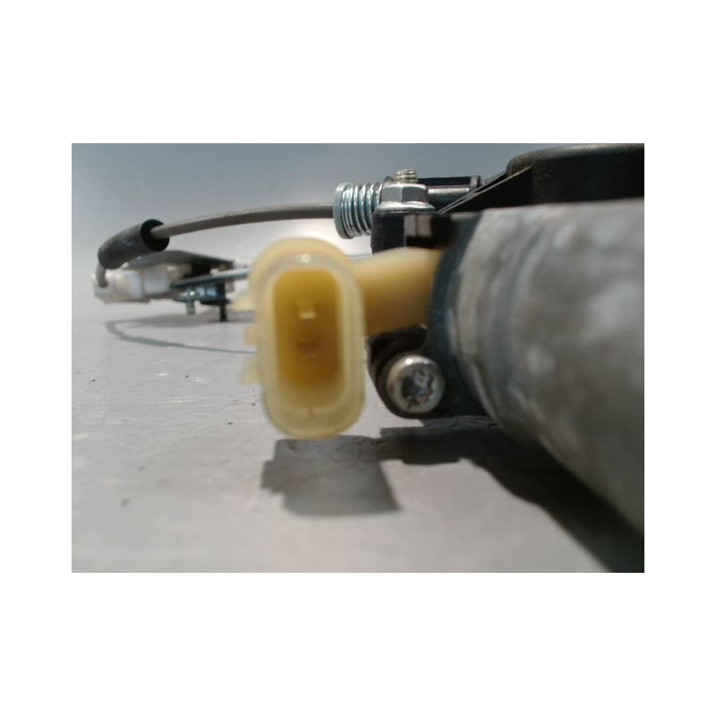 MECANISME+MOTEUR LEVE-GLACE AVANT GAUCHE KIA RIO 2005-