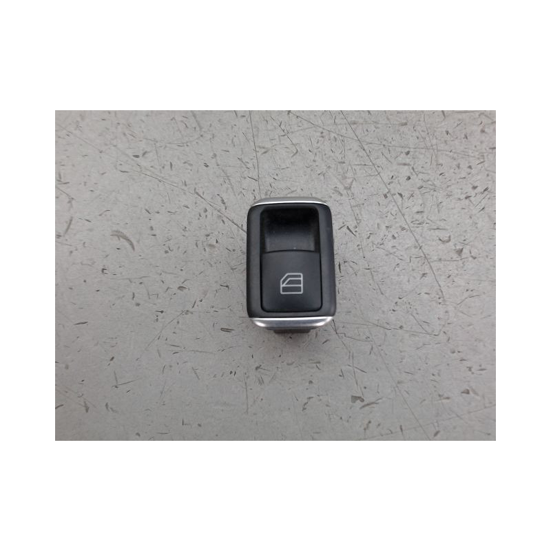 COMMANDE LEVE-GLACE PORTE ARG MERCEDES CLASSE C