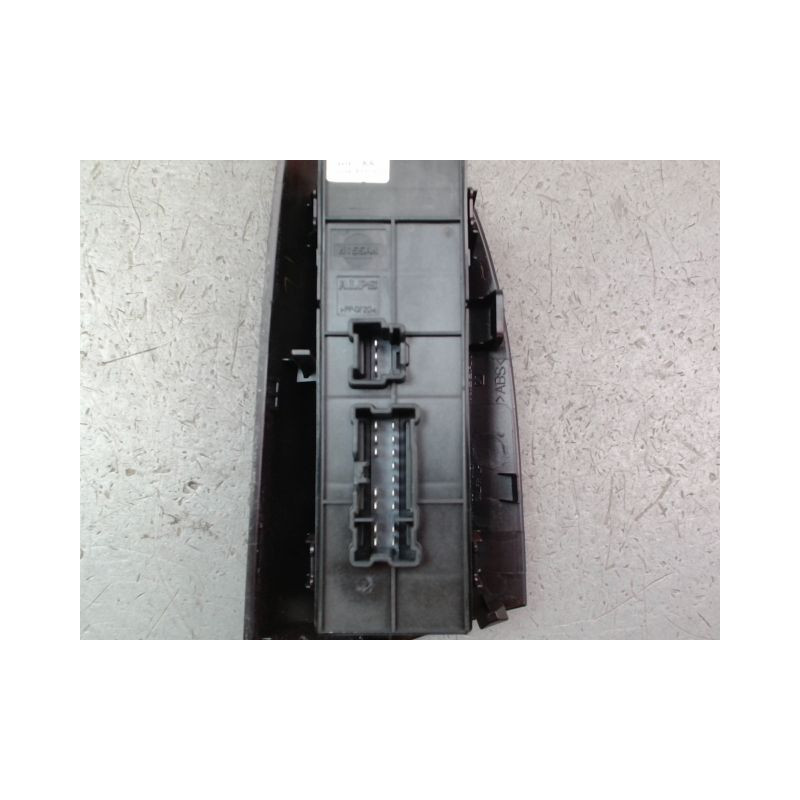 COMMANDE LEVE-GLACE PORTE AVG NISSAN JUKE Phase 1 2010-...