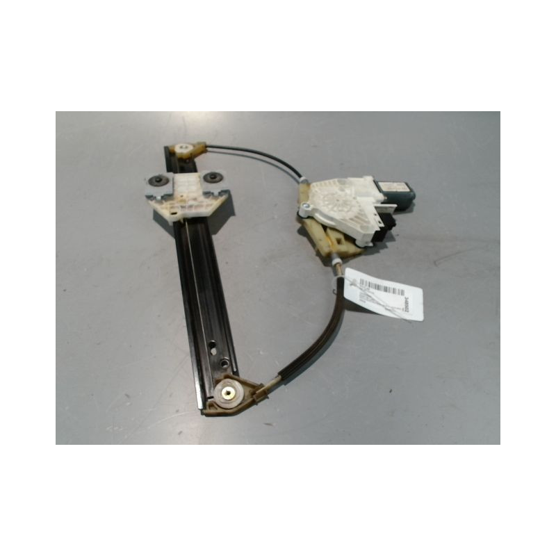 MECANISME+MOTEUR LEVE-GLACE ARRIERE DROIT AUDI A6 2004-