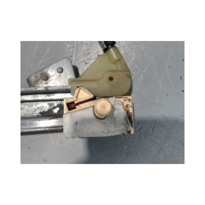 MECANISME+MOTEUR LEVE-GLACE AVANT GAUCHE RENAULT SCENIC I PH2 99-03