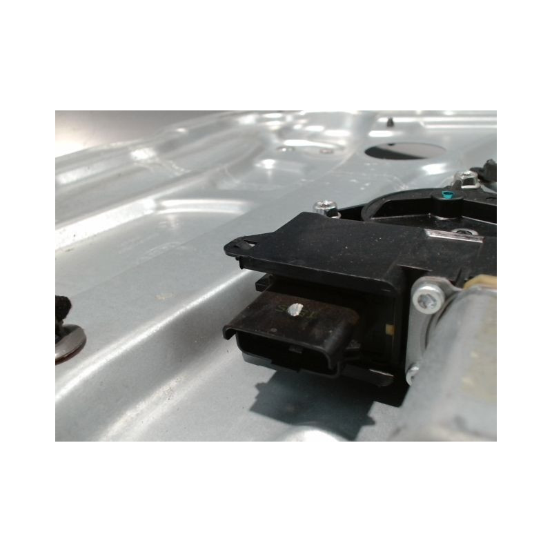 MECANISME+MOTEUR LEVE-GLACE AVANT GAUCHE KIA CARENS 2002-