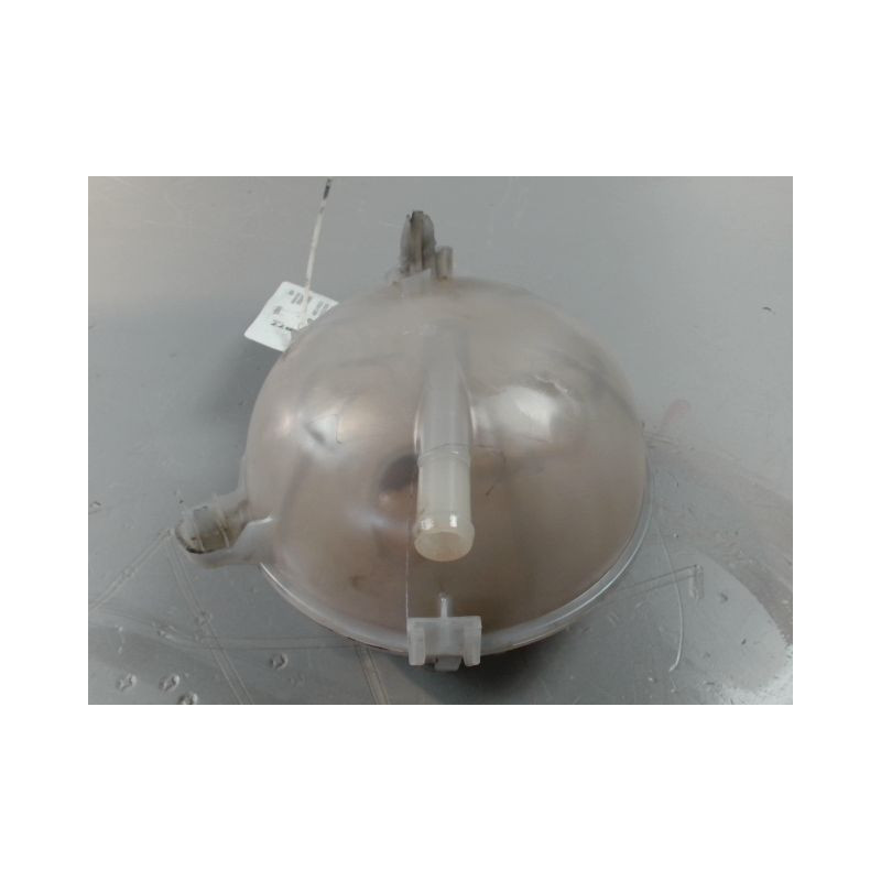 VASE EXPANSION SKODA OCTAVIA 2008-