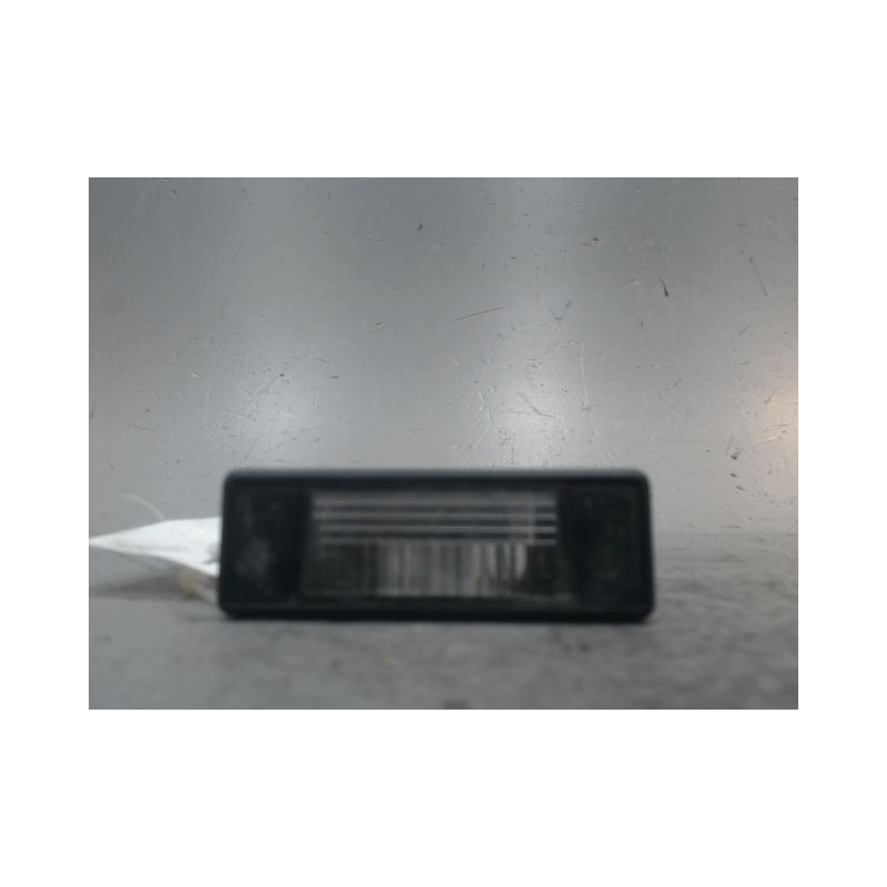 ECLAIREUR PLAQUE DE POLICE GAUCHE NISSAN QASHQAI